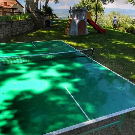 In With Pool & Garden Casa de Férias